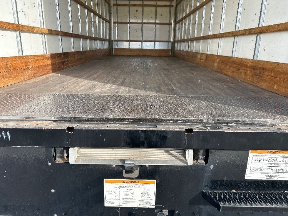 Medium Duty Box Truck-Light and Medium Duty Trucks-International-2021-MV607-Garland-TX-199,195\n\t\tmiles-$ 42,500 - Image 10