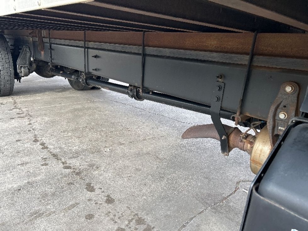 Medium Duty Box Truck-Light and Medium Duty Trucks-International-2021-MV607-Garland-TX-200,069\n\t\tmiles-$ 42,250 - Image 14