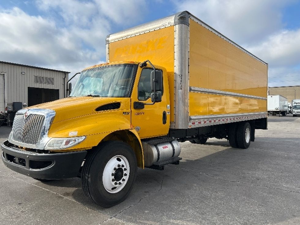 Medium Duty Box Truck-Light and Medium Duty Trucks-International-2021-MV607-Garland-TX-200,069\n\t\tmiles-$ 42,250 - Image 3