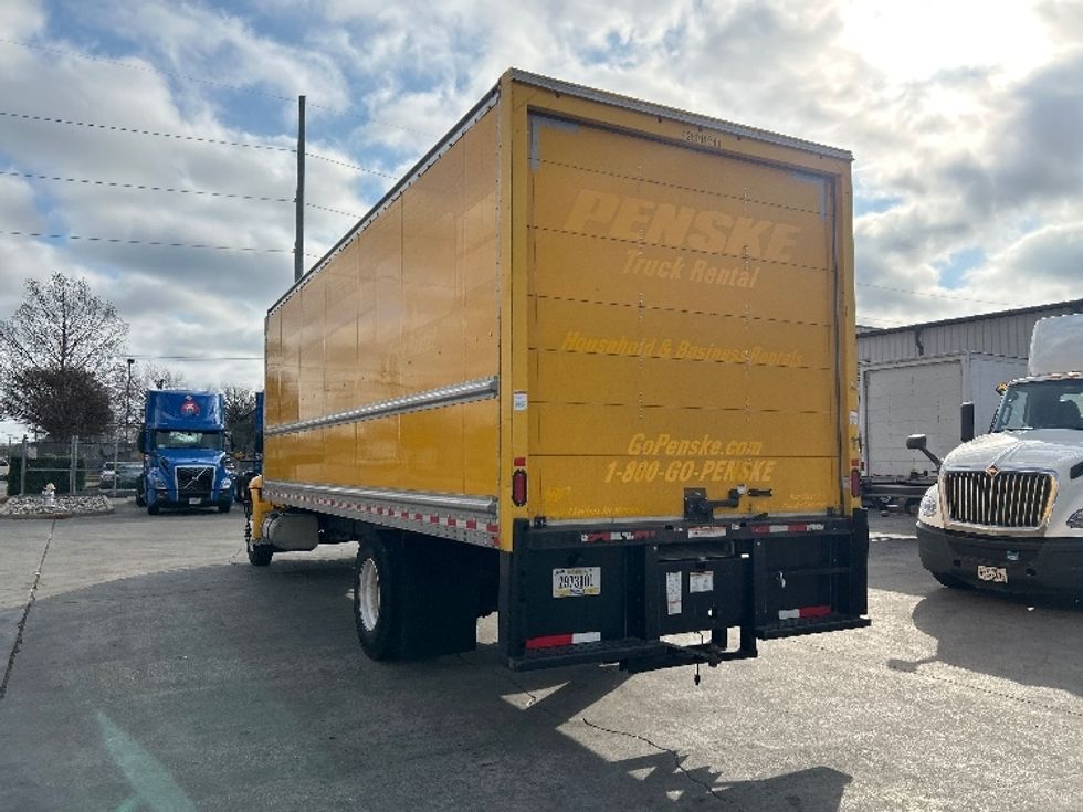 Medium Duty Box Truck-Light and Medium Duty Trucks-International-2021-MV607-Garland-TX-200,069\n\t\tmiles-$ 42,250 - Image 6