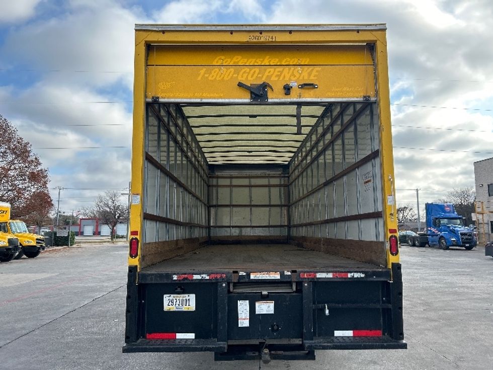 Medium Duty Box Truck-Light and Medium Duty Trucks-International-2021-MV607-Garland-TX-200,069\n\t\tmiles-$ 42,250 - Image 8