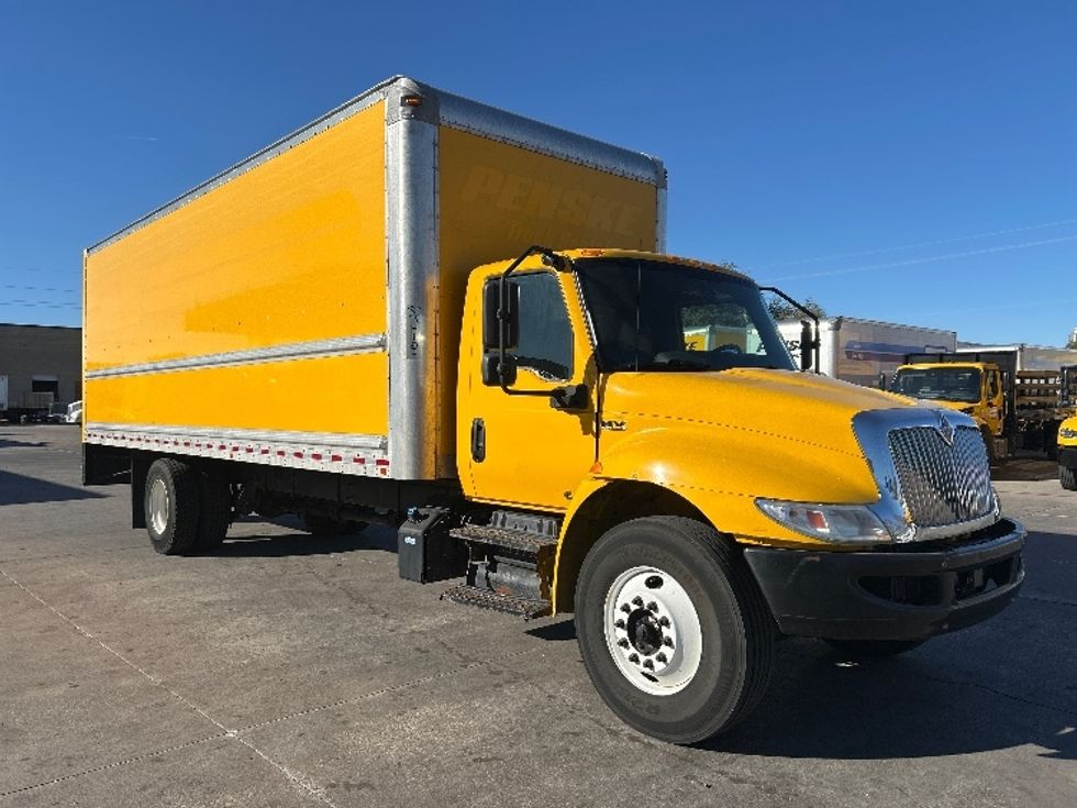 Medium Duty Box Truck-Light and Medium Duty Trucks-International-2021-MV607-Garland-TX-200,080\n\t\tmiles-$ 42,250 - Image 1