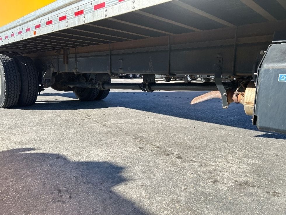 Medium Duty Box Truck-Light and Medium Duty Trucks-International-2021-MV607-Garland-TX-200,080\n\t\tmiles-$ 42,250 - Image 14