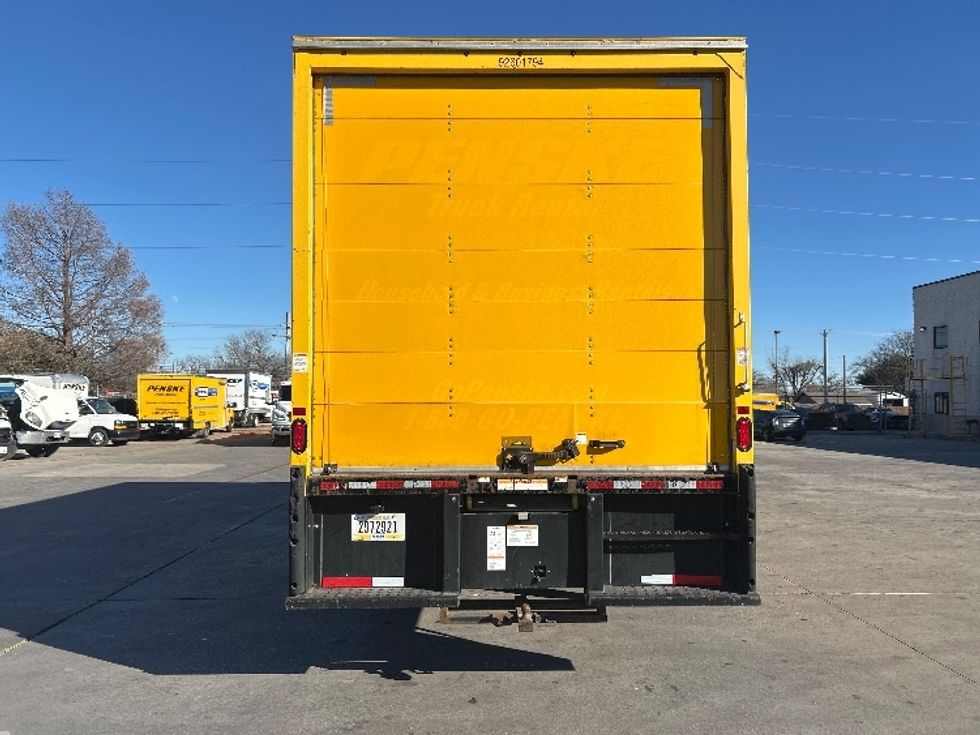 Medium Duty Box Truck-Light and Medium Duty Trucks-International-2021-MV607-Garland-TX-200,080\n\t\tmiles-$ 42,250 - Image 7