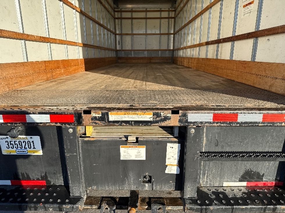Medium Duty Box Truck-Light and Medium Duty Trucks-International-2021-MV607-Garland-TX-216,622\n\t\tmiles-$ 39,750 - Image 10