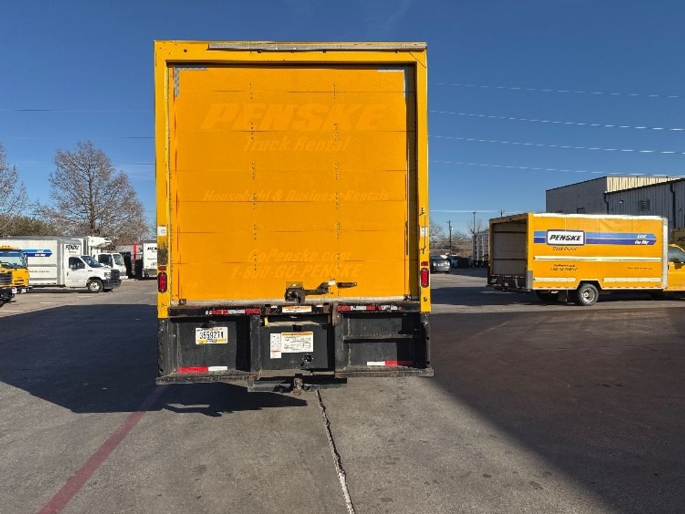 Medium Duty Box Truck-Light and Medium Duty Trucks-International-2021-MV607-Garland-TX-218,175\n\t\tmiles-$ 39,750 - Image 7