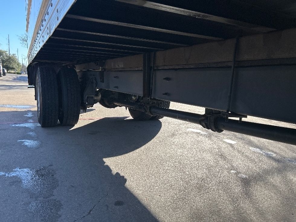 Medium Duty Box Truck-Light and Medium Duty Trucks-International-2021-MV607-Garland-TX-233,471\n\t\tmiles-$ 37,500 - Image 14