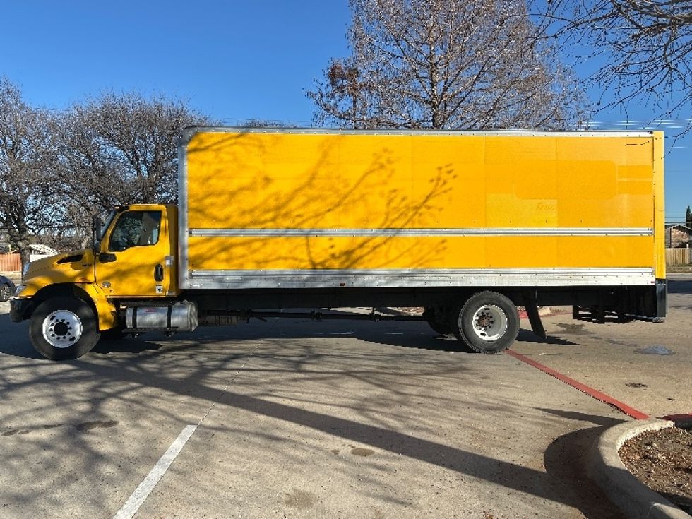 Medium Duty Box Truck-Light and Medium Duty Trucks-International-2021-MV607-Garland-TX-233,471\n\t\tmiles-$ 37,500 - Image 4