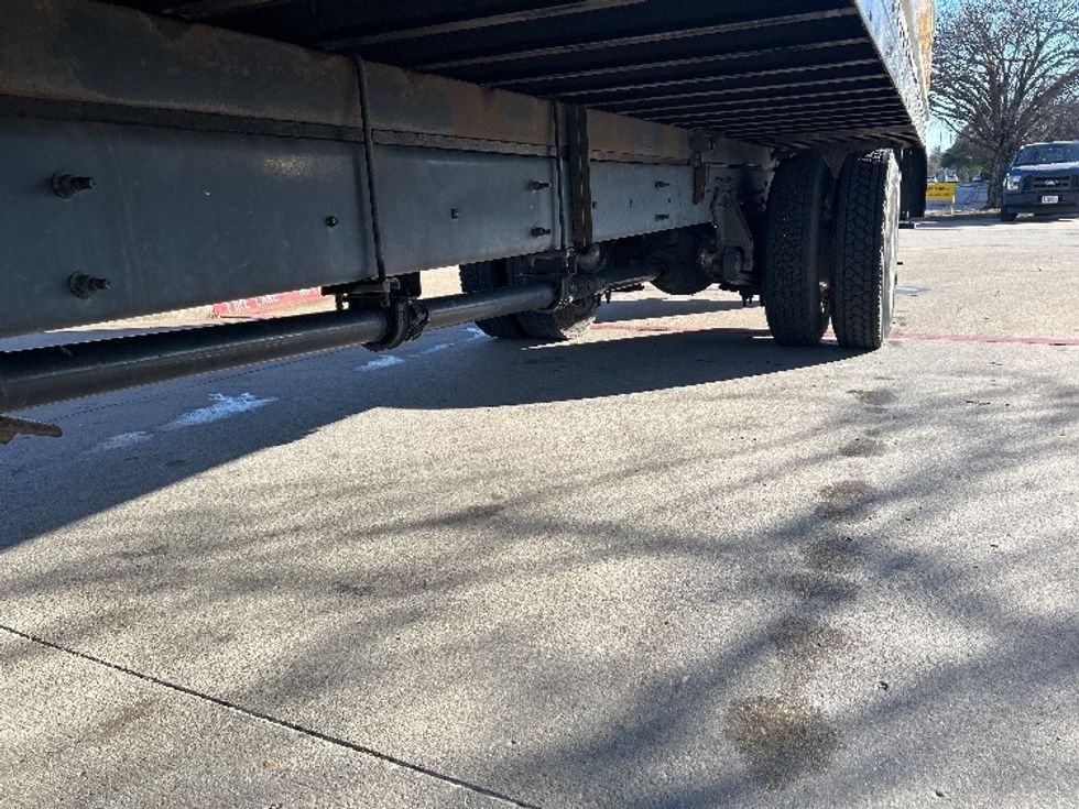 Medium Duty Box Truck-Light and Medium Duty Trucks-International-2021-MV607-Garland-TX-233,471\n\t\tmiles-$ 37,500 - Image 5