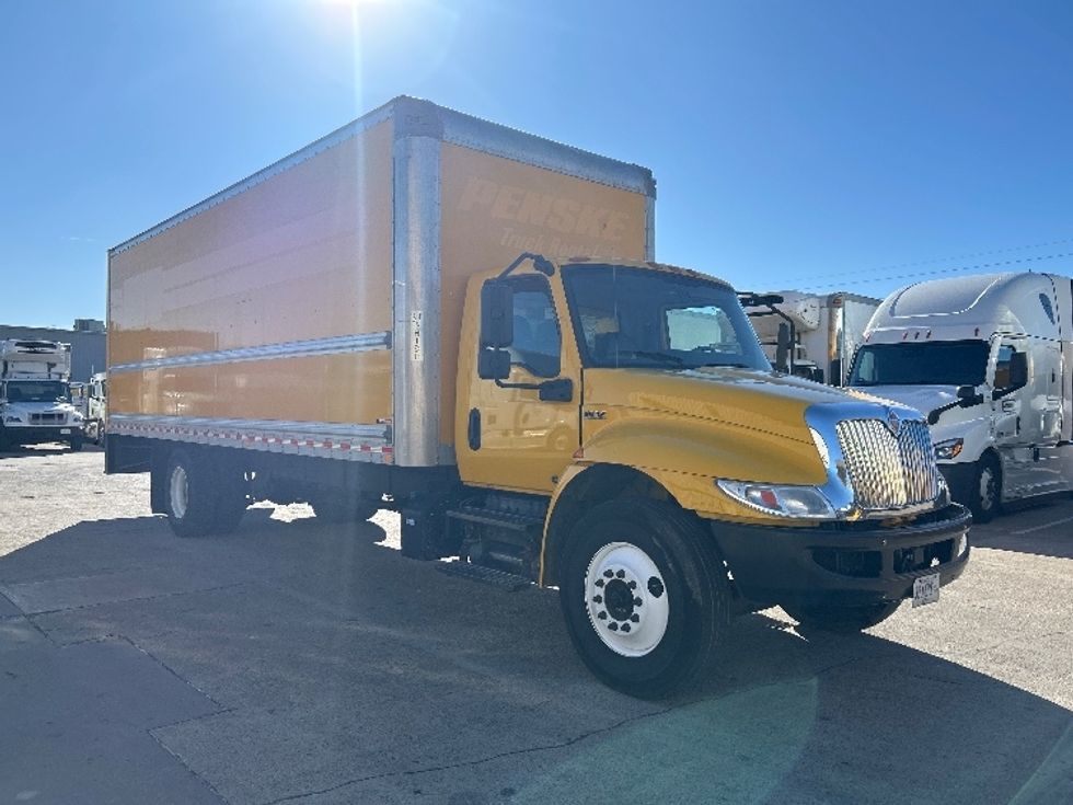 Medium Duty Box Truck-Light and Medium Duty Trucks-International-2021-MV607-Garland-TX-240,354\n\t\tmiles-$ 34,750 - Image 1