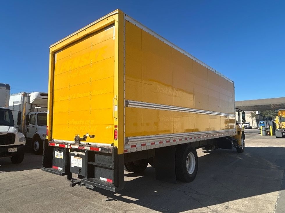 Medium Duty Box Truck-Light and Medium Duty Trucks-International-2021-MV607-Garland-TX-240,354\n\t\tmiles-$ 34,750 - Image 13