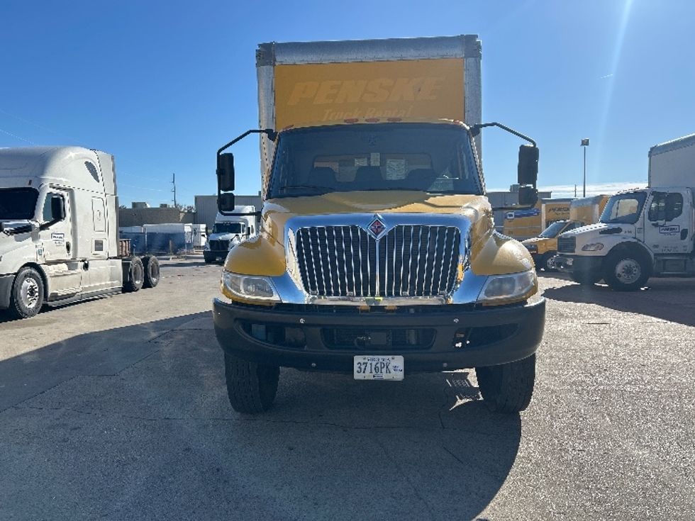 Medium Duty Box Truck-Light and Medium Duty Trucks-International-2021-MV607-Garland-TX-240,354\n\t\tmiles-$ 34,750 - Image 2