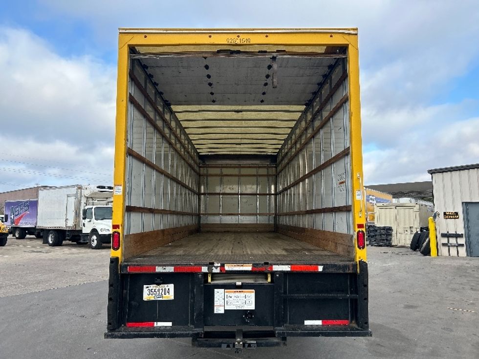 Medium Duty Box Truck-Light and Medium Duty Trucks-International-2021-MV607-Garland-TX-240,354\n\t\tmiles-$ 34,750 - Image 8