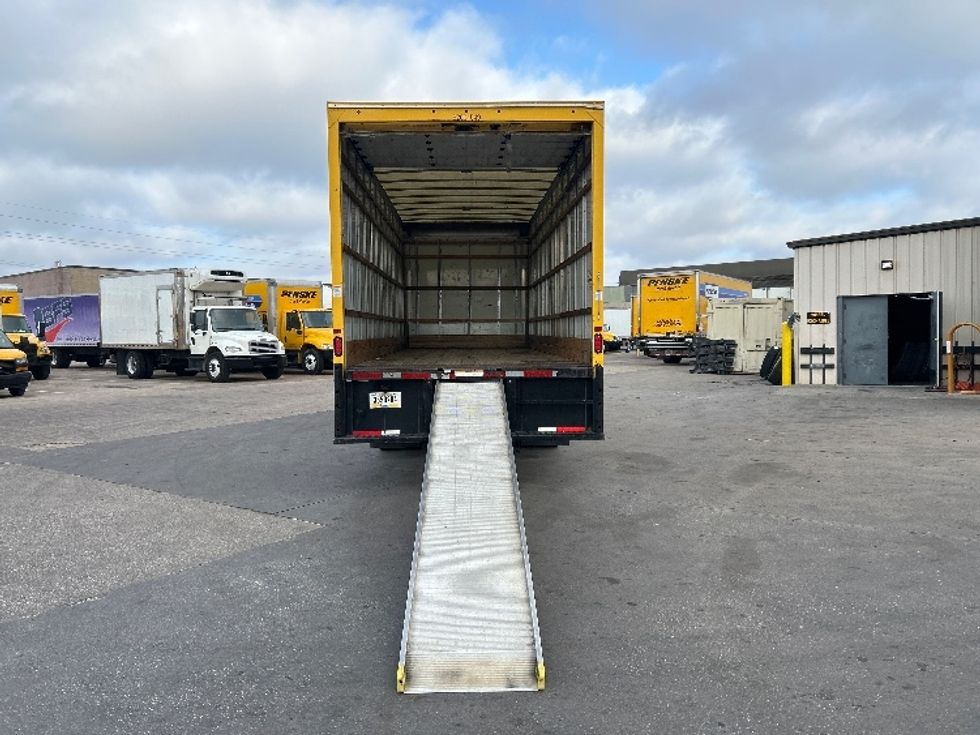 Medium Duty Box Truck-Light and Medium Duty Trucks-International-2021-MV607-Garland-TX-240,354\n\t\tmiles-$ 34,750 - Image 9