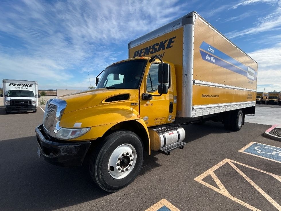 Medium Duty Box Truck-Light and Medium Duty Trucks-International-2021-MV607-Goodyear-AZ-233,331\n\t\tmiles-$ 37,500 - Image 3