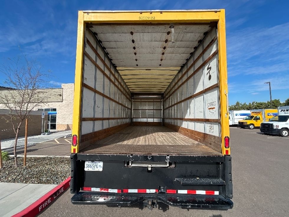 Medium Duty Box Truck-Light and Medium Duty Trucks-International-2021-MV607-Goodyear-AZ-233,331\n\t\tmiles-$ 37,500 - Image 8