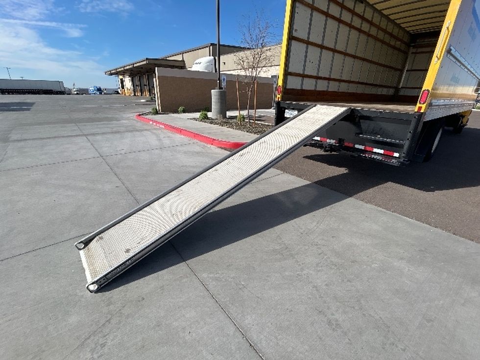 Medium Duty Box Truck-Light and Medium Duty Trucks-International-2021-MV607-Goodyear-AZ-233,331\n\t\tmiles-$ 37,500 - Image 9