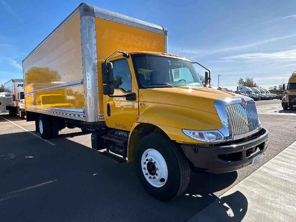 Medium Duty Box Truck-Light and Medium Duty Trucks-International-2021-MV607-Goodyear-AZ-250,340\n\t\tmiles-$ 33,000 - Image 1