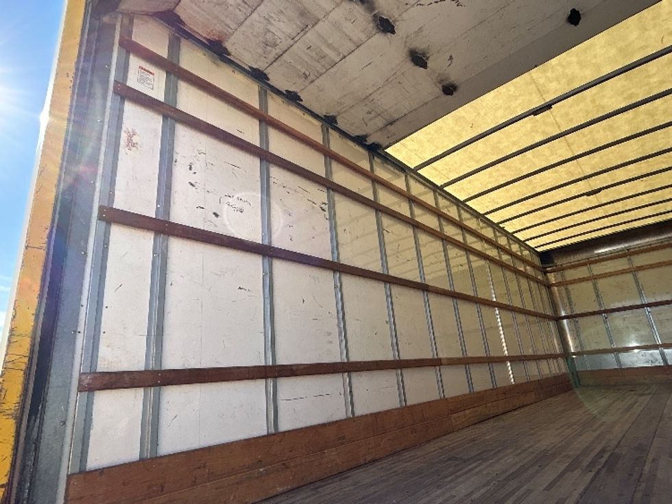 Medium Duty Box Truck-Light and Medium Duty Trucks-International-2021-MV607-Goodyear-AZ-250,340\n\t\tmiles-$ 33,000 - Image 11