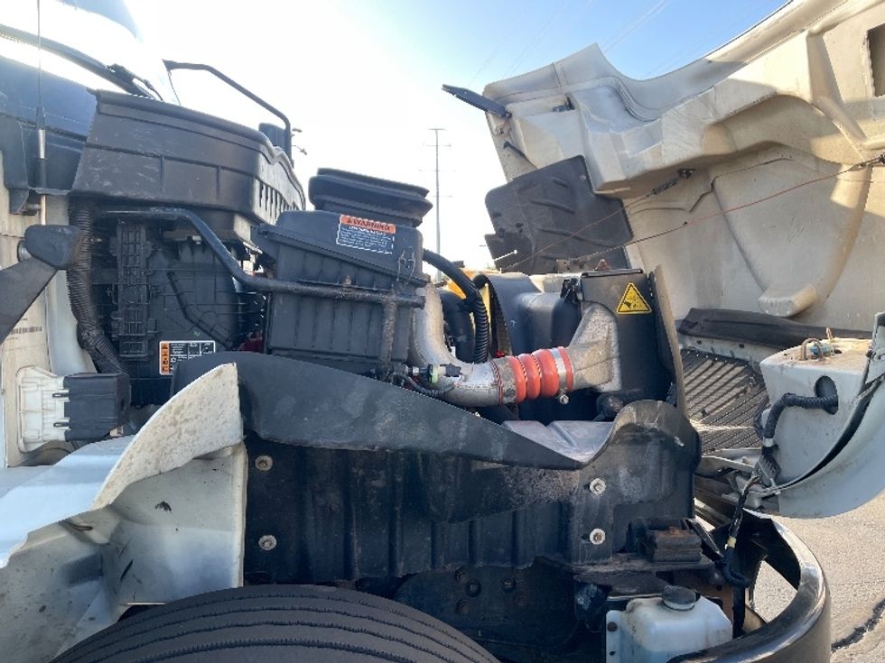 Medium Duty Box Truck-Light and Medium Duty Trucks-International-2021-MV607-Grand Junction-CO-195,704\n\t\tmiles-$ 52,250 - Image 23