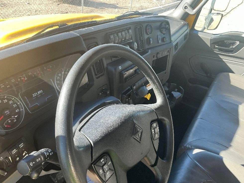 Medium Duty Box Truck-Light and Medium Duty Trucks-International-2021-MV607-Grand Junction-CO-221,892\n\t\tmiles-$ 39,000 - Image 17
