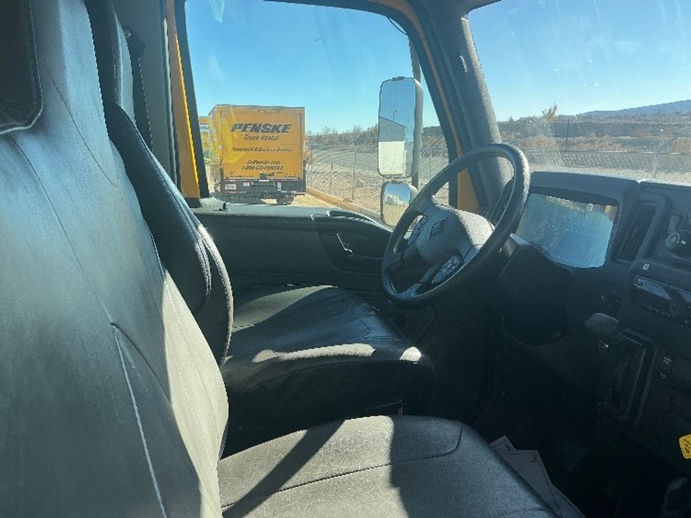 Medium Duty Box Truck-Light and Medium Duty Trucks-International-2021-MV607-Grand Junction-CO-221,892\n\t\tmiles-$ 39,000 - Image 22