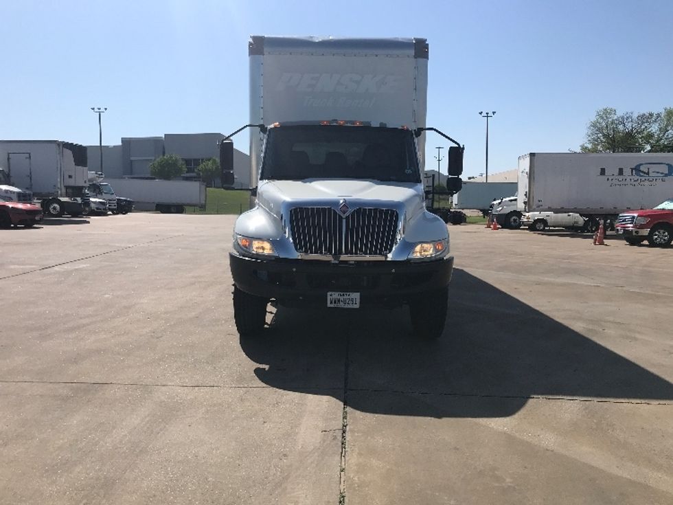 Medium Duty Box Truck-Light and Medium Duty Trucks-International-2021-MV607-Grand Prairie-TX-153,983\n\t\tmiles-$ 60,750 - Image 2