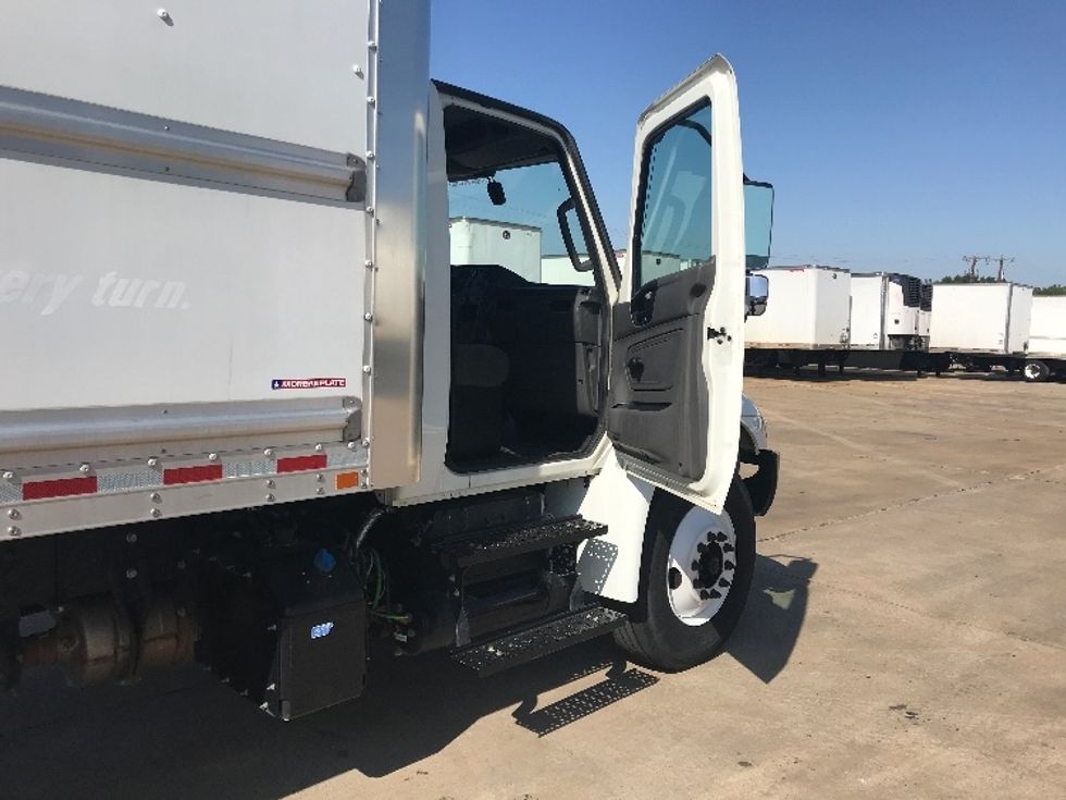 Medium Duty Box Truck-Light and Medium Duty Trucks-International-2021-MV607-Grand Prairie-TX-153,983\n\t\tmiles-$ 60,750 - Image 15
