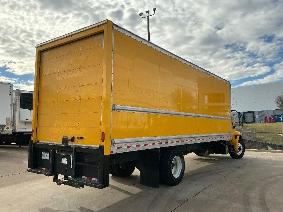 Medium Duty Box Truck-Light and Medium Duty Trucks-International-2021-MV607-Grand Prairie-TX-181,798\n\t\tmiles-$ 45,000 - Image 13