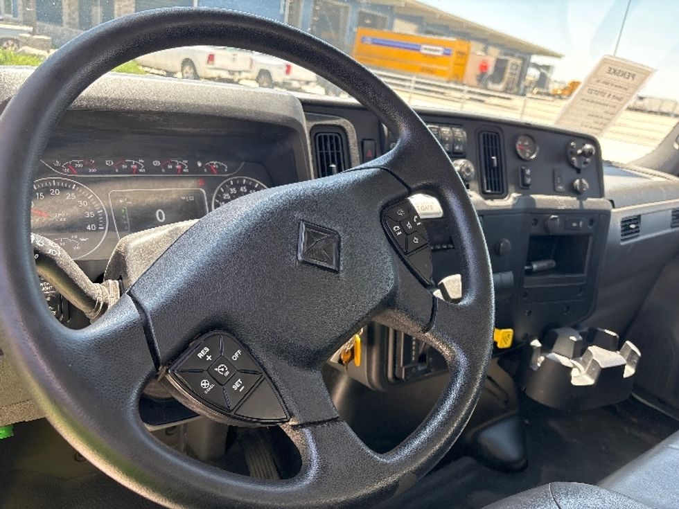 Medium Duty Box Truck-Light and Medium Duty Trucks-International-2021-MV607-Greeley-CO-113,175\n\t\tmiles-$ 66,500 - Image 17