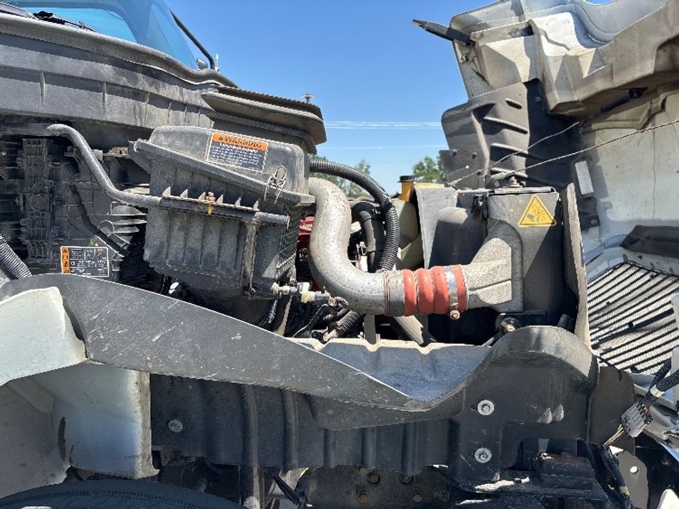 Medium Duty Box Truck-Light and Medium Duty Trucks-International-2021-MV607-Greeley-CO-113,175\n\t\tmiles-$ 66,500 - Image 23