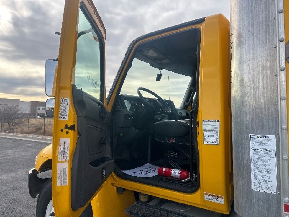 Medium Duty Box Truck-Light and Medium Duty Trucks-International-2021-MV607-Greeley-CO-157,130\n\t\tmiles-$ 48,500 - Image 15