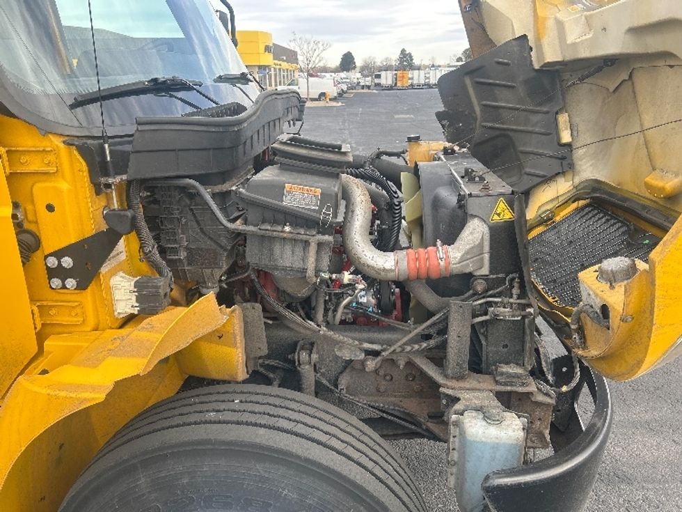 Medium Duty Box Truck-Light and Medium Duty Trucks-International-2021-MV607-Greeley-CO-157,130\n\t\tmiles-$ 48,500 - Image 22