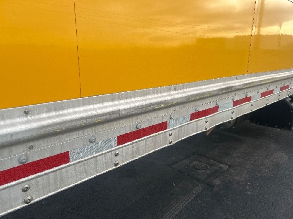 Medium Duty Box Truck-Light and Medium Duty Trucks-International-2021-MV607-Greeley-CO-157,130\n\t\tmiles-$ 48,500 - Image 25