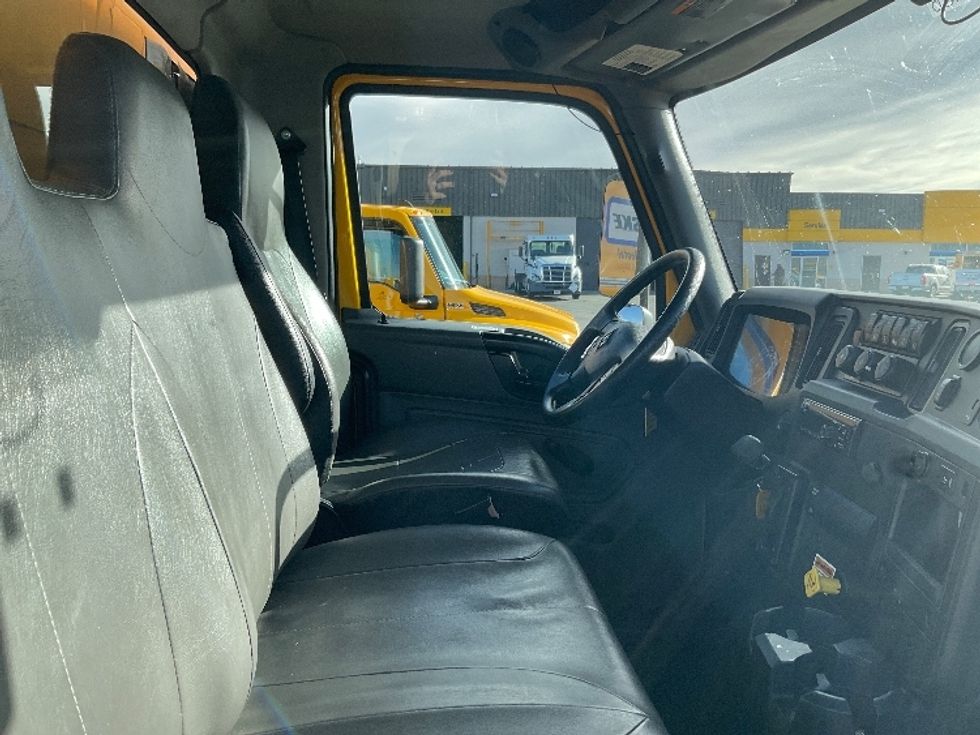 Medium Duty Box Truck-Light and Medium Duty Trucks-International-2021-MV607-Greeley-CO-168,824\n\t\tmiles-$ 47,250 - Image 19