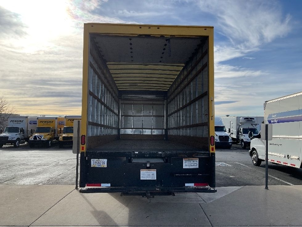 Medium Duty Box Truck-Light and Medium Duty Trucks-International-2021-MV607-Greeley-CO-168,824\n\t\tmiles-$ 47,250 - Image 7