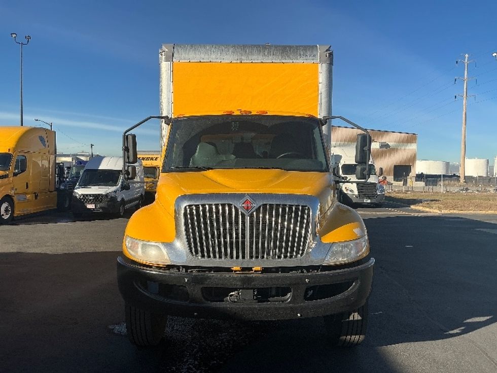 Medium Duty Box Truck-Light and Medium Duty Trucks-International-2021-MV607-Greeley-CO-185,228\n\t\tmiles-$ 38,250 - Image 2