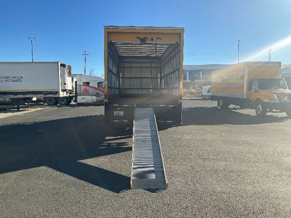 Medium Duty Box Truck-Light and Medium Duty Trucks-International-2021-MV607-Greeley-CO-185,228\n\t\tmiles-$ 38,250 - Image 9