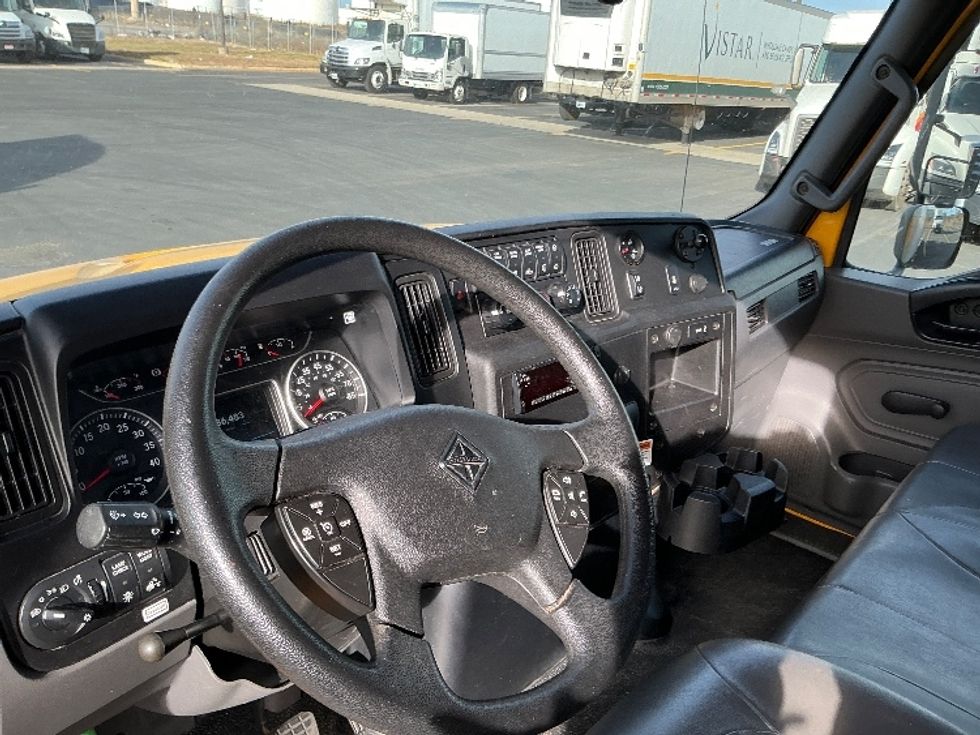 Medium Duty Box Truck-Light and Medium Duty Trucks-International-2021-MV607-Greeley-CO-186,484\n\t\tmiles-$ 44,250 - Image 17