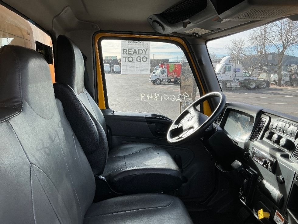 Medium Duty Box Truck-Light and Medium Duty Trucks-International-2021-MV607-Greeley-CO-186,484\n\t\tmiles-$ 44,250 - Image 22