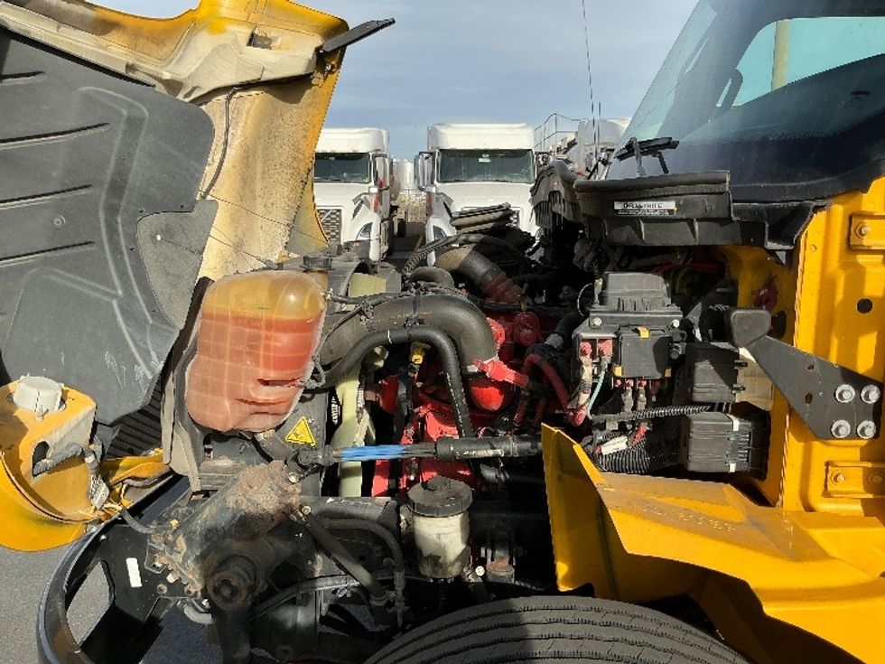 Medium Duty Box Truck-Light and Medium Duty Trucks-International-2021-MV607-Greeley-CO-186,484\n\t\tmiles-$ 44,250 - Image 24