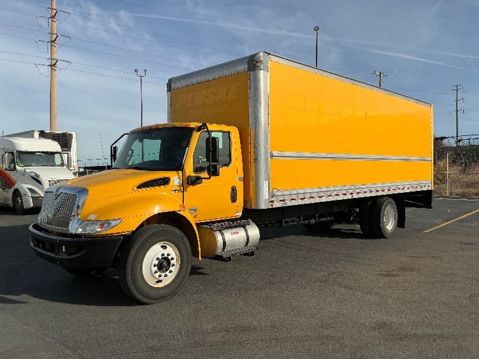 Medium Duty Box Truck-Light and Medium Duty Trucks-International-2021-MV607-Greeley-CO-186,484\n\t\tmiles-$ 44,250 - Image 3