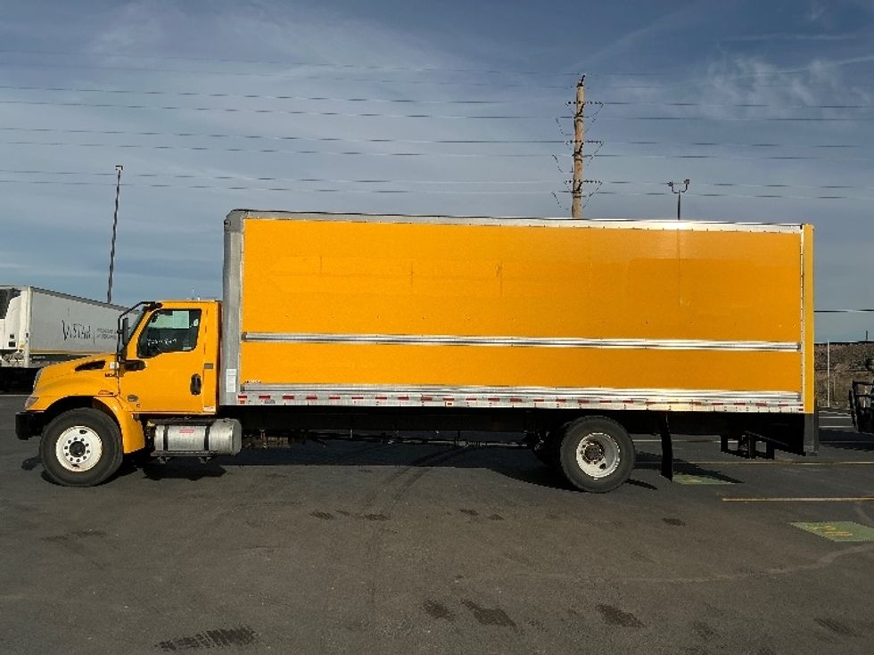 Medium Duty Box Truck-Light and Medium Duty Trucks-International-2021-MV607-Greeley-CO-186,484\n\t\tmiles-$ 44,250 - Image 4