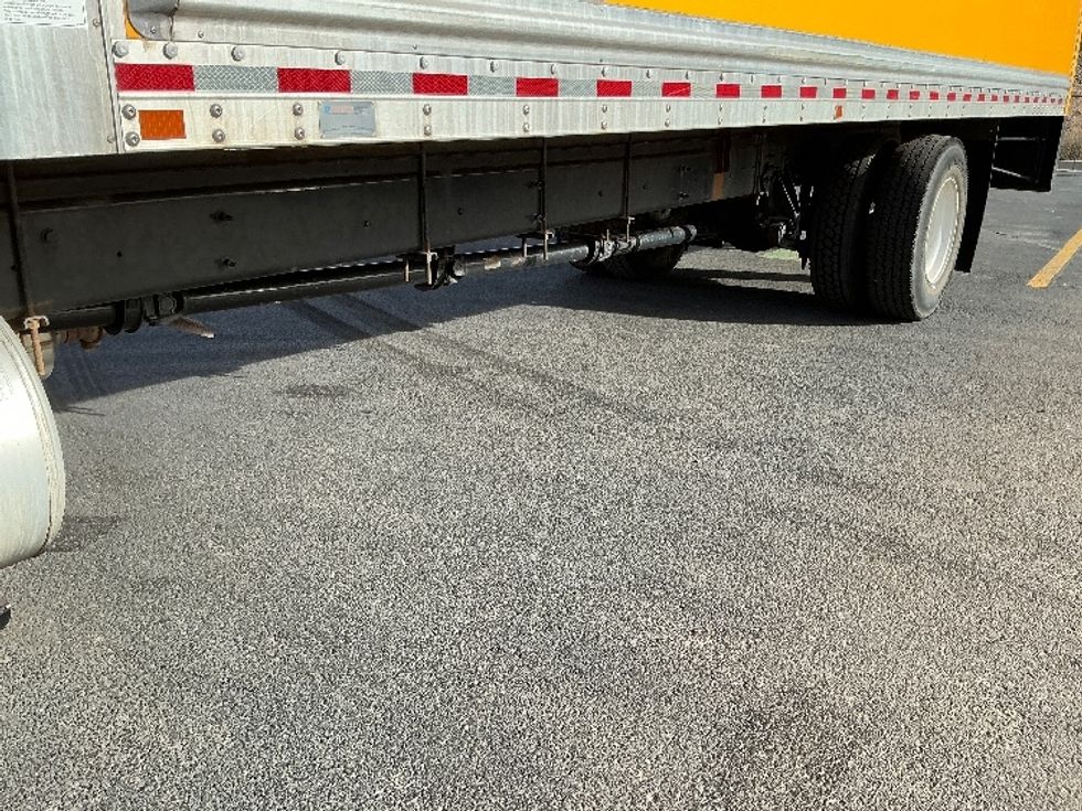 Medium Duty Box Truck-Light and Medium Duty Trucks-International-2021-MV607-Greeley-CO-186,484\n\t\tmiles-$ 44,250 - Image 5