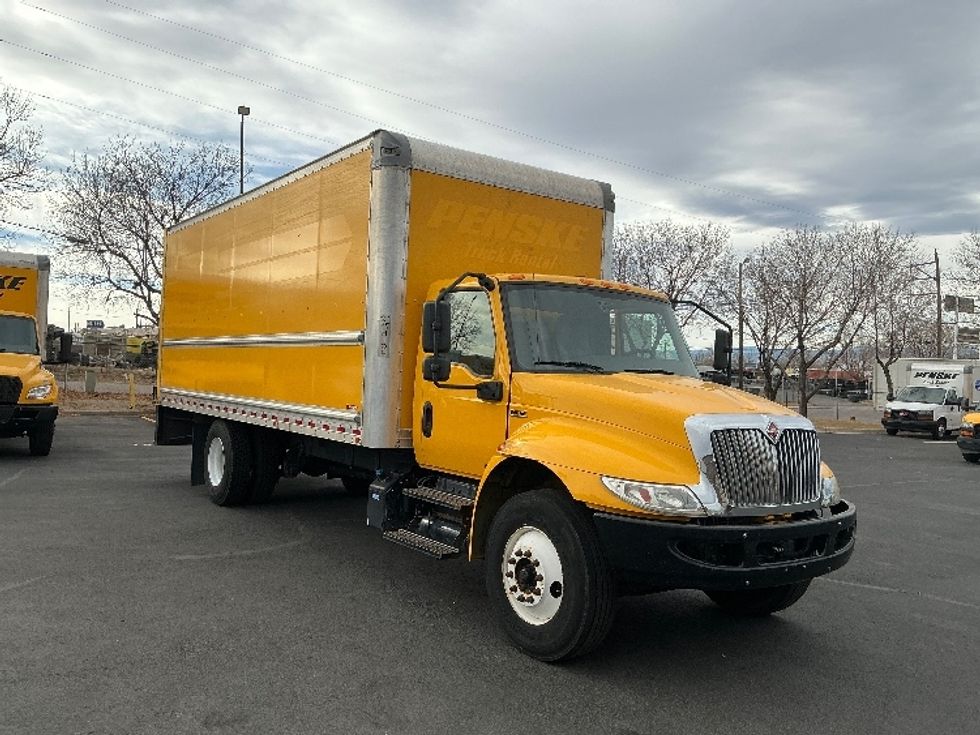Medium Duty Box Truck-Light and Medium Duty Trucks-International-2021-MV607-Greeley-CO-186,995\n\t\tmiles-$ 38,000 - Image 1