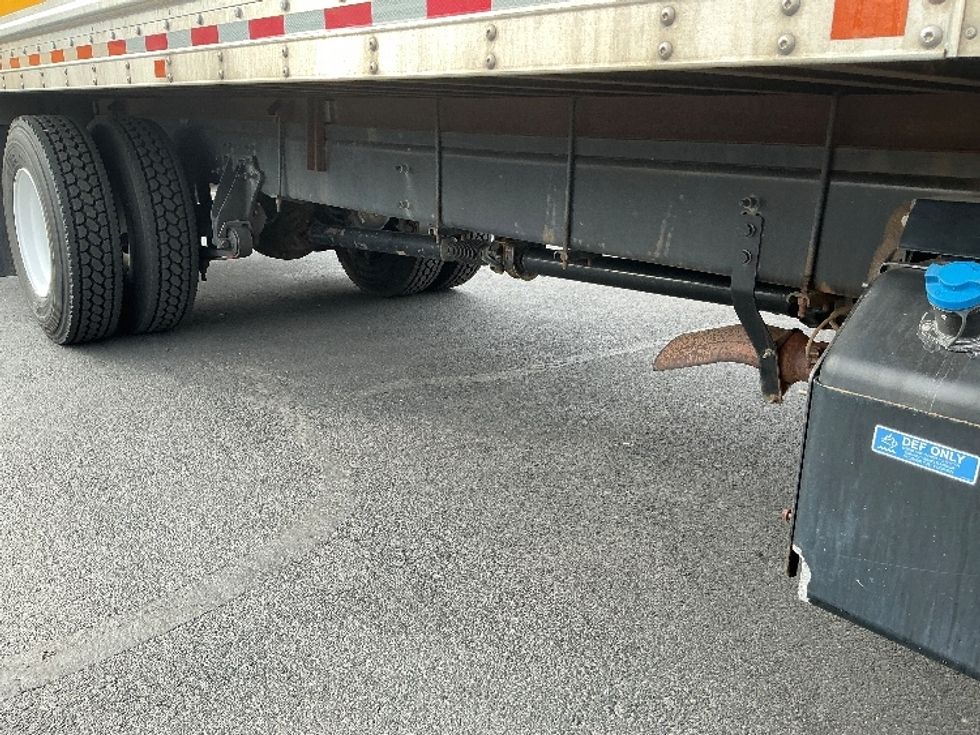 Medium Duty Box Truck-Light and Medium Duty Trucks-International-2021-MV607-Greeley-CO-186,995\n\t\tmiles-$ 38,000 - Image 13