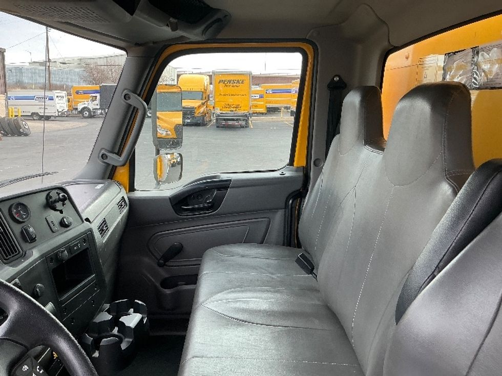 Medium Duty Box Truck-Light and Medium Duty Trucks-International-2021-MV607-Greeley-CO-186,995\n\t\tmiles-$ 38,000 - Image 18
