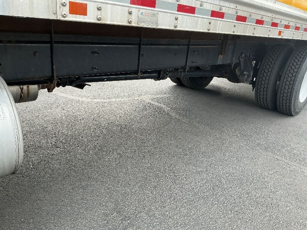 Medium Duty Box Truck-Light and Medium Duty Trucks-International-2021-MV607-Greeley-CO-186,995\n\t\tmiles-$ 38,000 - Image 5