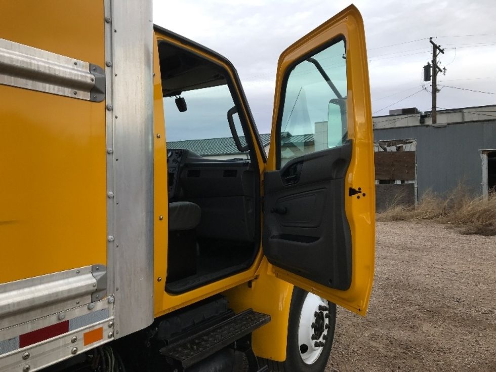 Medium Duty Box Truck-Light and Medium Duty Trucks-International-2021-MV607-Greeley-CO-187,067\n\t\tmiles-$ 44,500 - Image 20