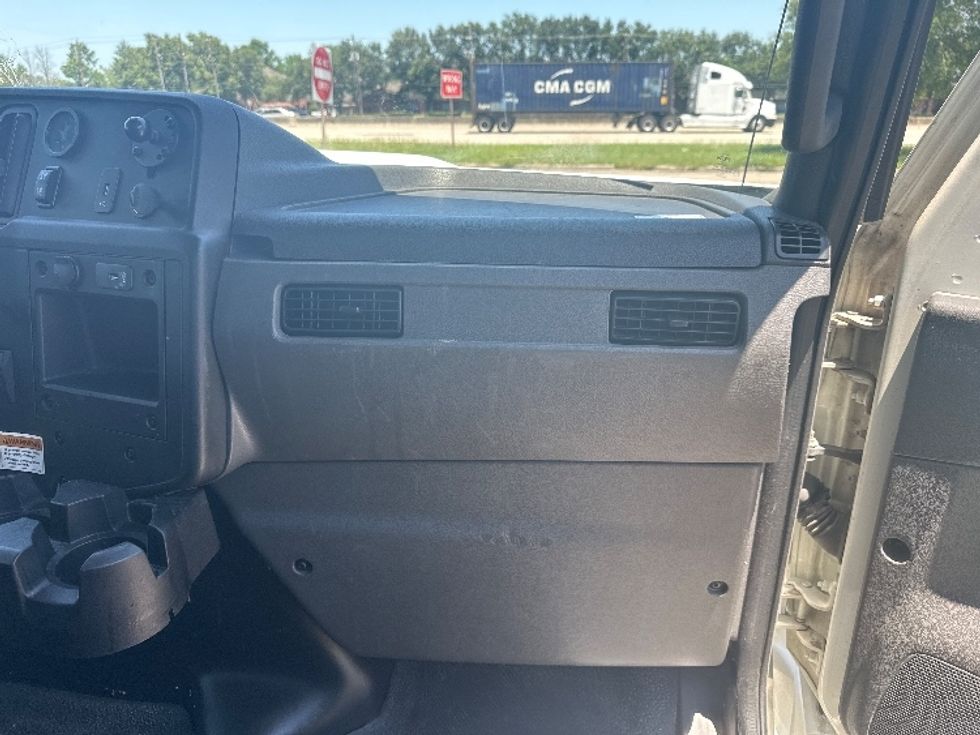 Medium Duty Box Truck-Light and Medium Duty Trucks-International-2021-MV607-Greeley-CO-187,239\n\t\tmiles-$ 54,250 - Image 21